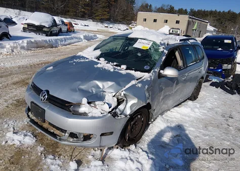 2014 Volkswagen Jetta Sportwagen 2.5L S from USA, damaged, VIN 3VWPP7AJ5EM602226
